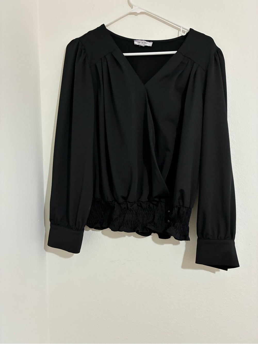 Elegant Black V-Neck Long Sleeve Blouse with Shirred Hem